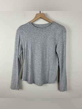 Lululemon Grey Long Sleeve Tee